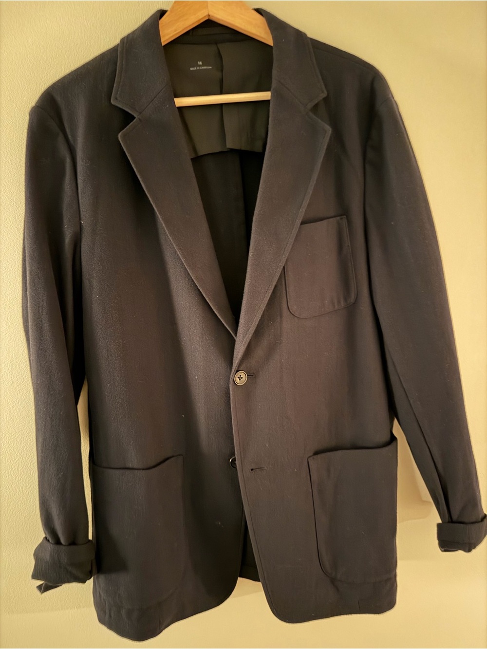 MUJI Men's Black suit jacket
